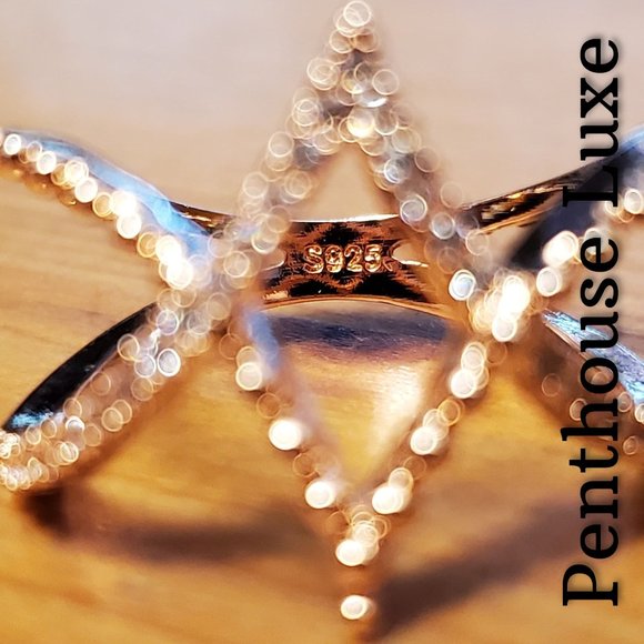 Rose Gold Double V Criss Cross Ring - Picture 3 of 5